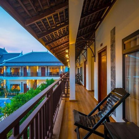 Angkor Catalina Boutique Villa Siem Reap Exterior photo